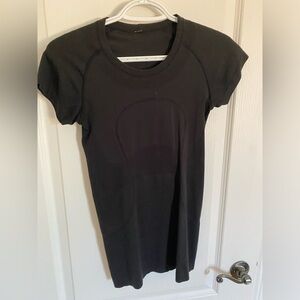 Swiftly tech black lululemon